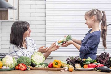 10 tipů, jak nalákat děti k jedení ovoce a zeleniny
